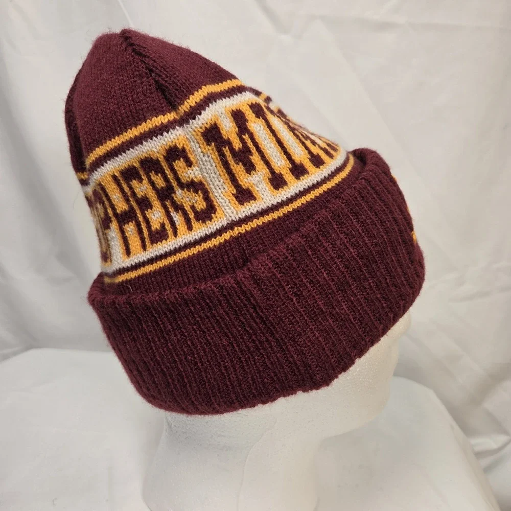 Minnesota Golden Gophers New Era Banner Knit Beanie